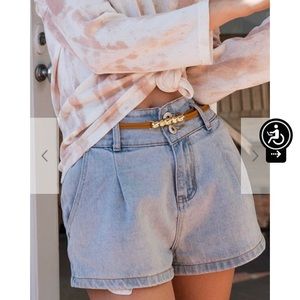 [ dancin’ daisey ] shorts